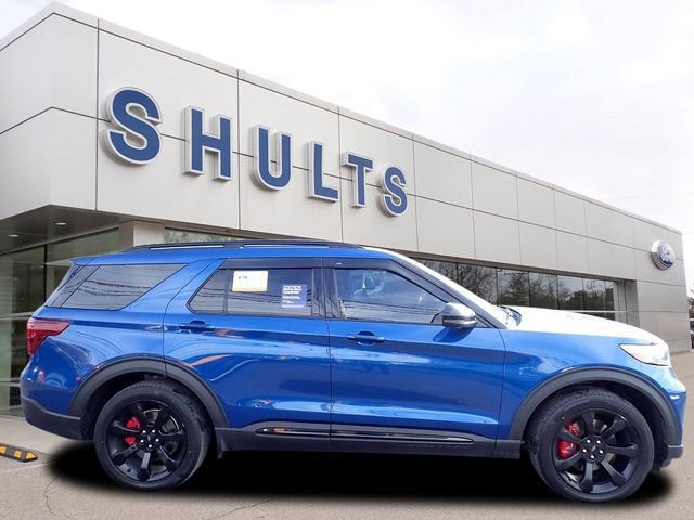 Certified 2021 Ford Explorer ST w/ ST Street Pack image 2