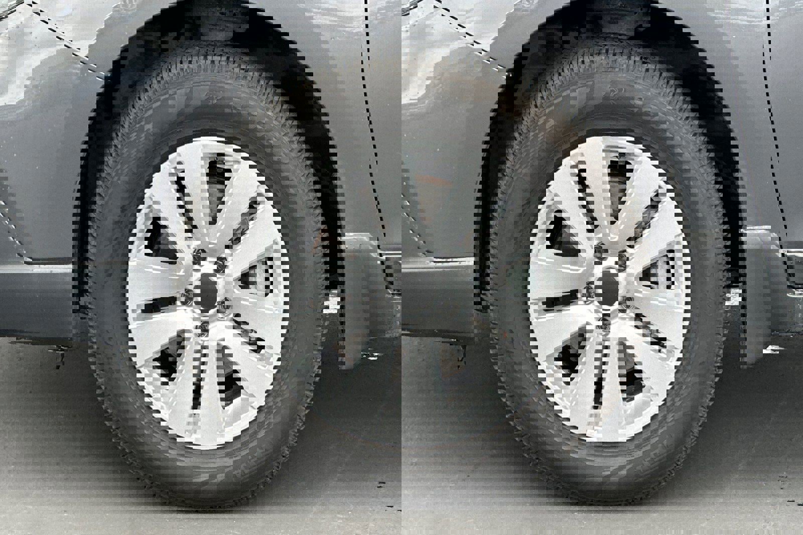 Used 2018 Subaru Outback 2.5i AWD/4WD image 26