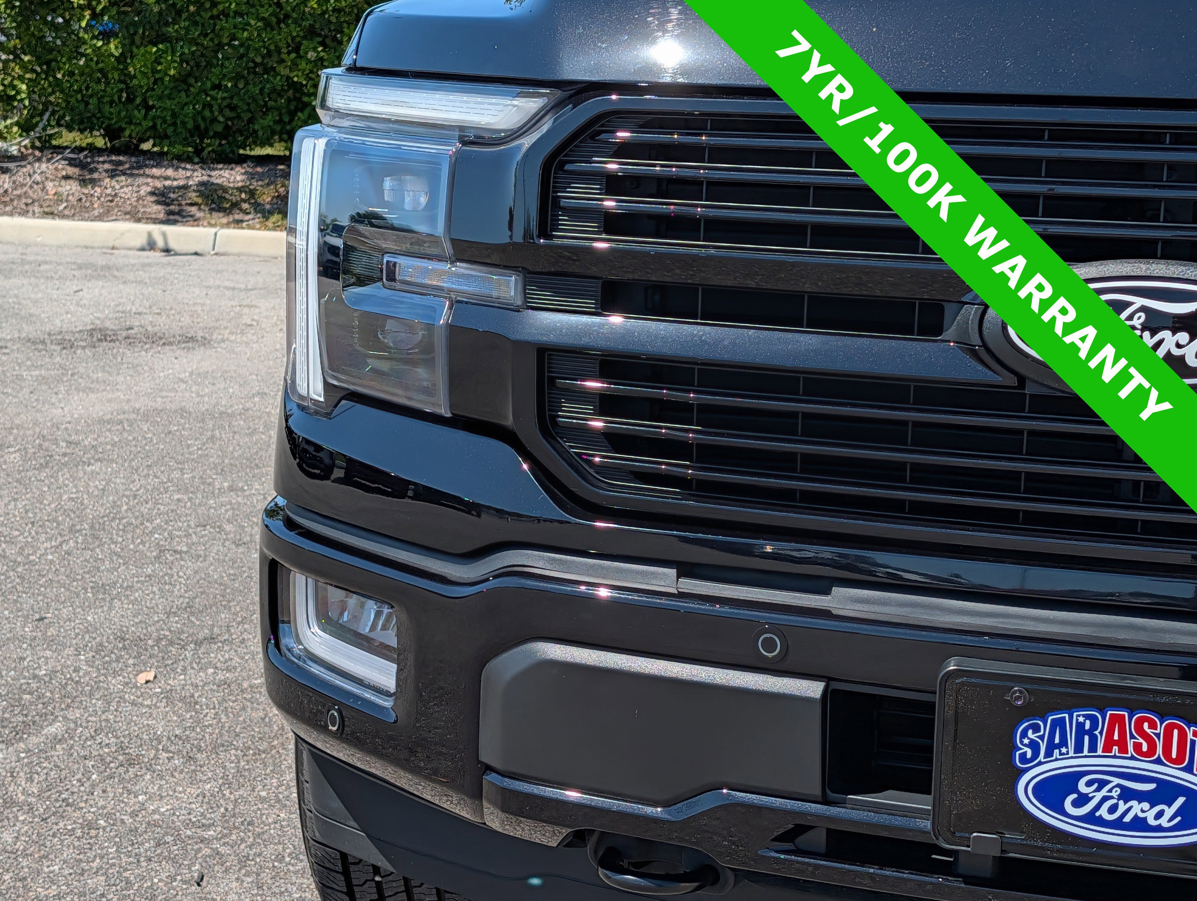 Certified 2025 Ford F150 Platinum w/ Equipment Group 702A High AWD/4WD image 10