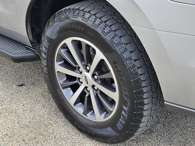 Certified 2021 Ford Expedition XLT RWD image 9
