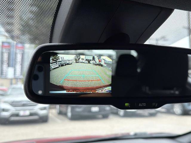 Used 2018 Toyota C-HR XLE FWD image 28