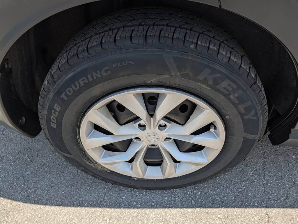 Used 2025 Honda CR-V LX image 29