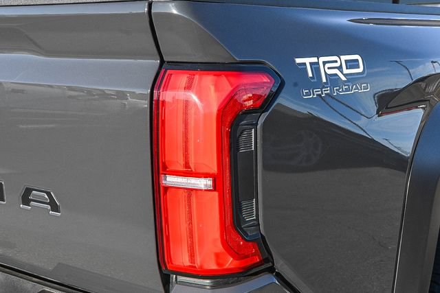Used 2024 Toyota Tacoma TRD Off-Road AWD/4WD image 10