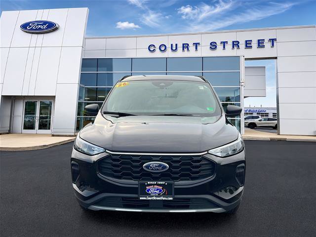 Certified 2026 Ford Escape ST-Line AWD/4WD image 2