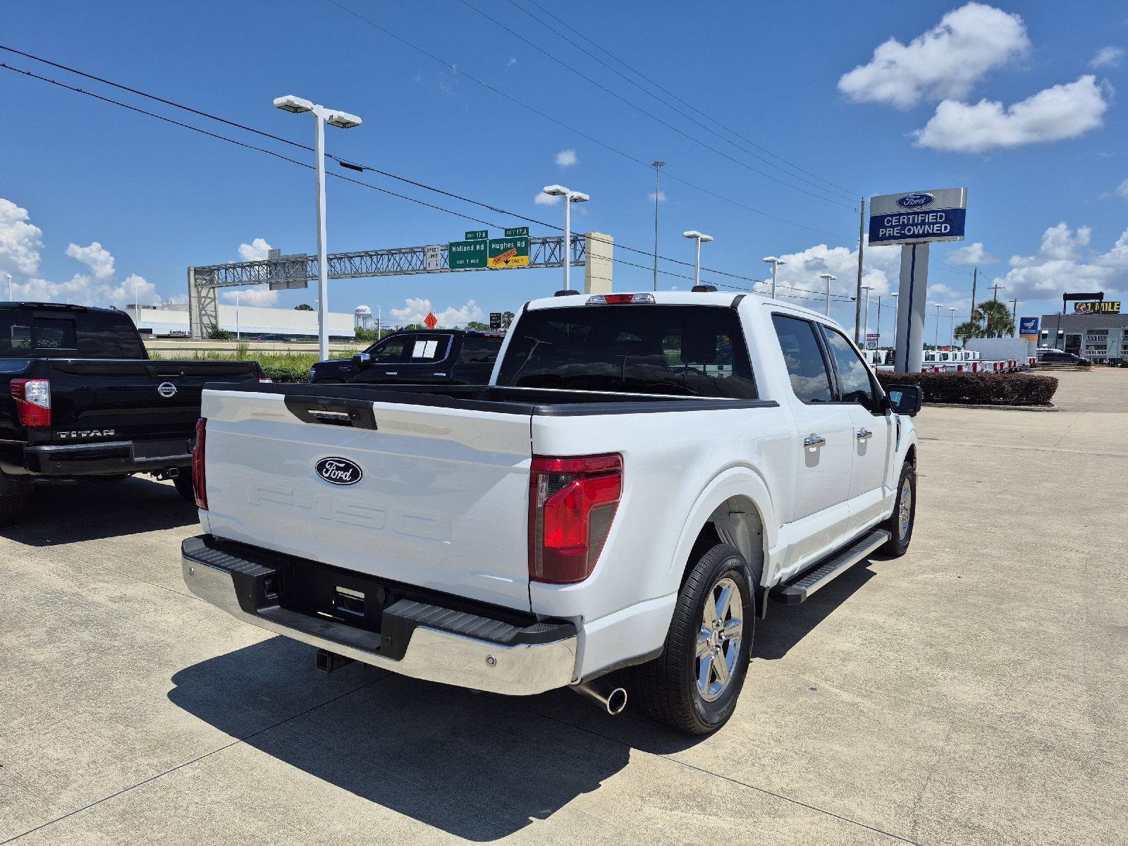 Certified 2024 Ford F150 XLT w/ Mobile Office Package RWD image 13
