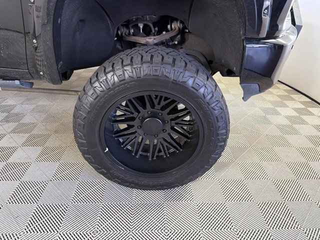 Used 2020 Chevrolet Silverado 2500 High Country w/ Z71 Off-Road Package AWD/4WD image 17