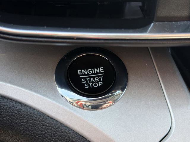 Certified 2022 Ford Explorer XLT w/ Equipment Group 202A image 23