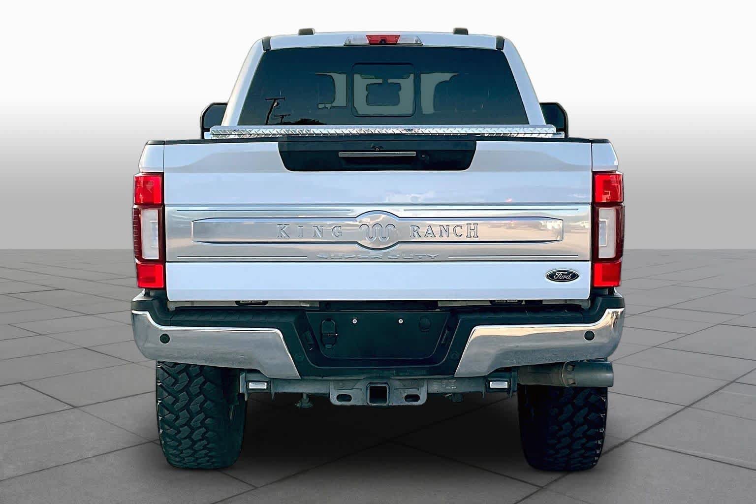 Certified 2022 Ford F250 King Ranch w/ King Ranch Ultimate Package AWD/4WD image 5