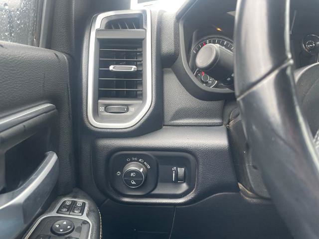 Used 2024 RAM 2500 Big Horn AWD/4WD image 12