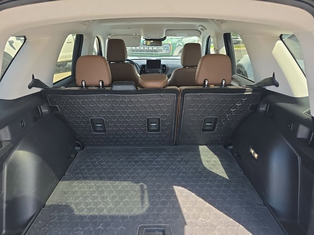Certified 2021 Ford Bronco Sport Outer Banks w/ Outer Banks Package (96D) AWD/4WD image 9