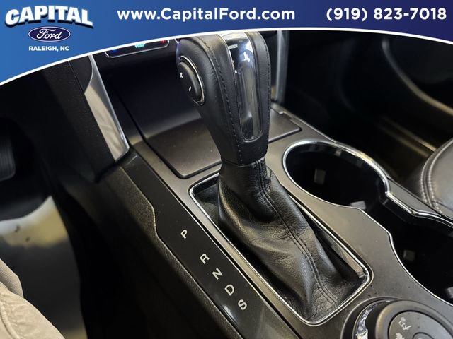 Certified 2019 Ford Explorer Limited w/ Ford Safe & Smart Package image 32