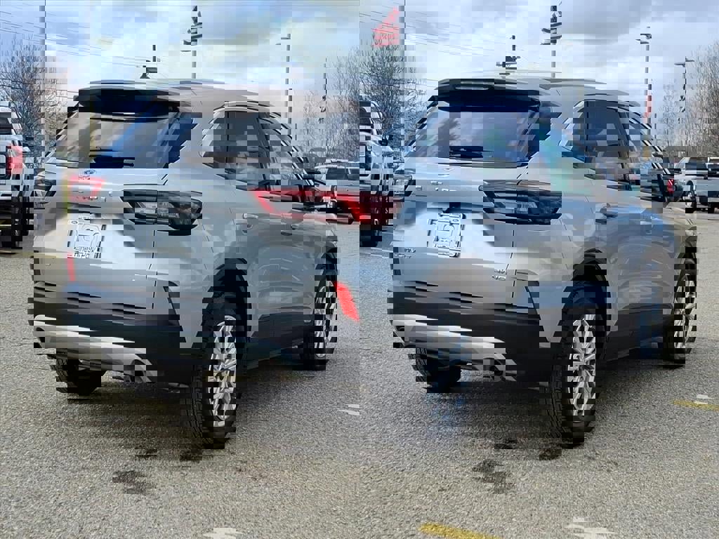 Certified 2023 Ford Escape Active image 5