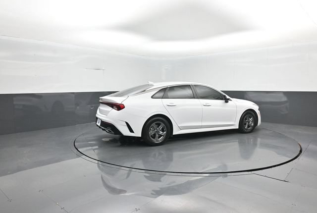 Used 2023 Kia K5 LXS FWD image 8