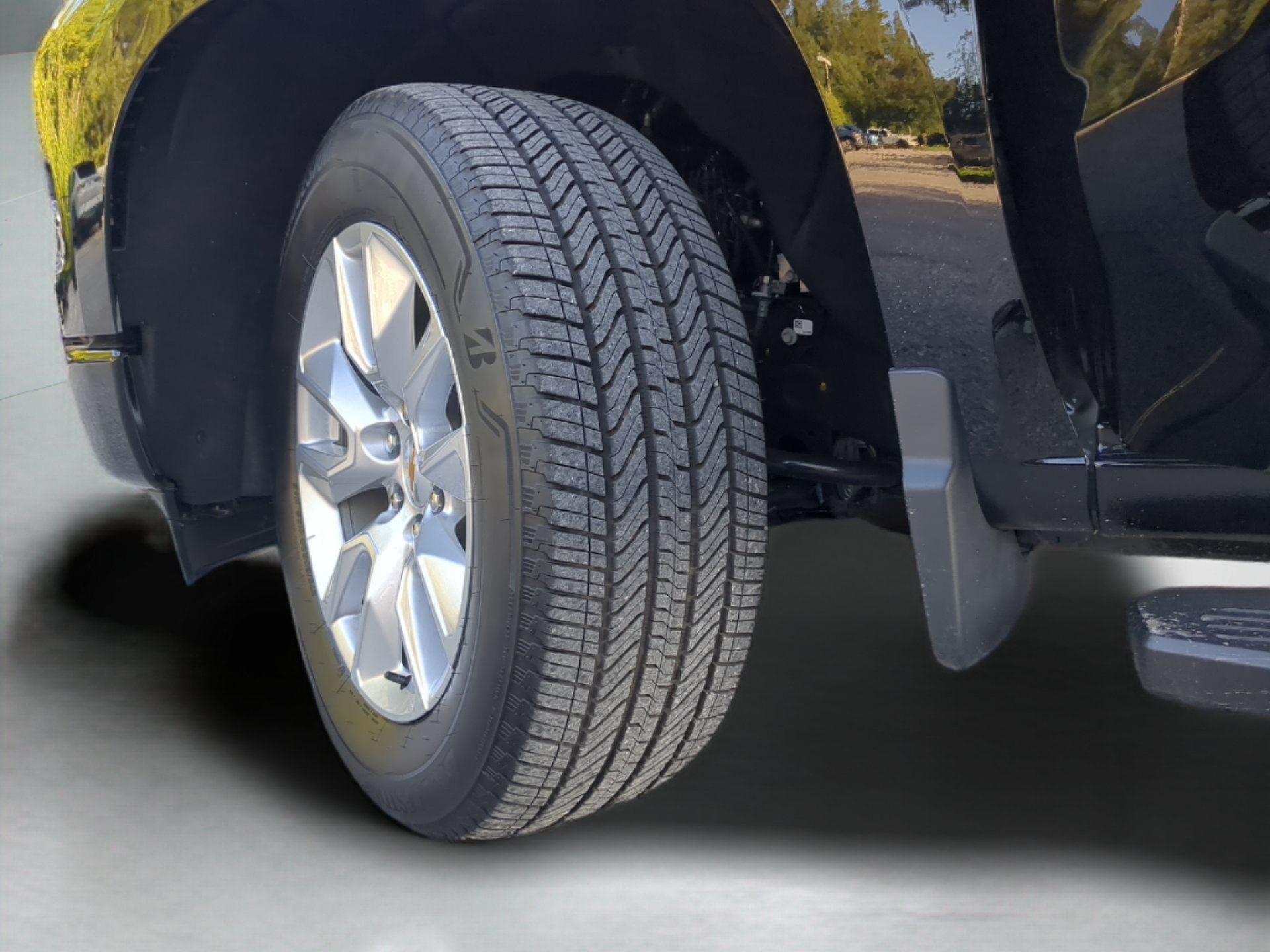 Used 2024 Chevrolet Silverado 1500 Custom RWD image 69