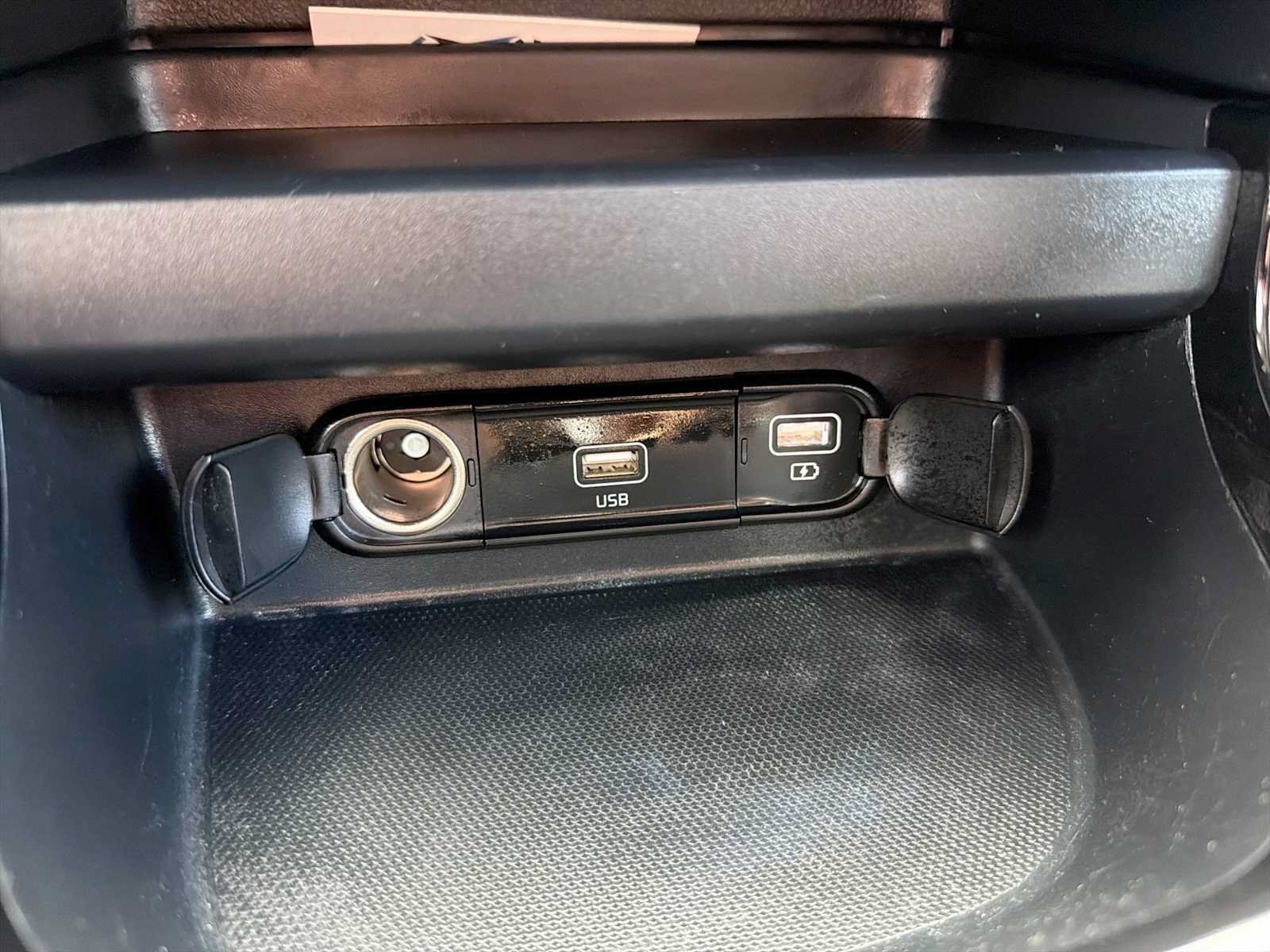 Used 2023 Kia Seltos S w/ Navigation Package AWD/4WD image 30