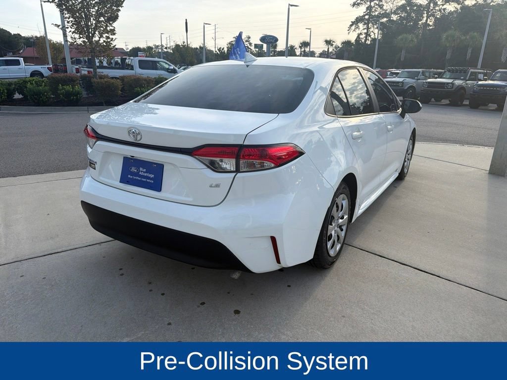 Used 2024 Toyota Corolla LE FWD image 9