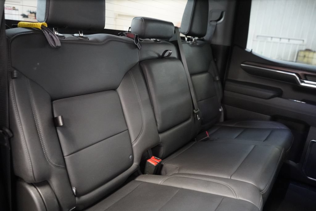 Used 2024 GMC Sierra 1500 SLT RWD image 28
