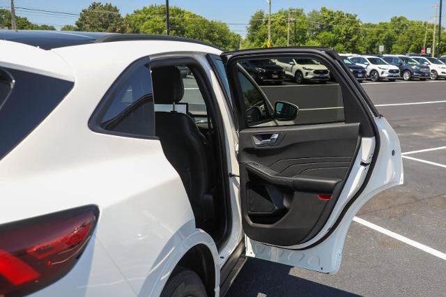Certified 2023 Ford Escape ST-Line Select w/ Tech Pack #1 AWD/4WD image 33