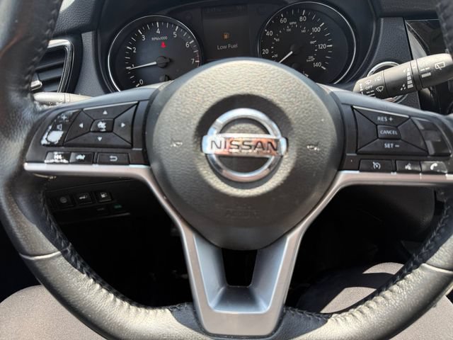 Used 2020 Nissan Rogue SV FWD image 10