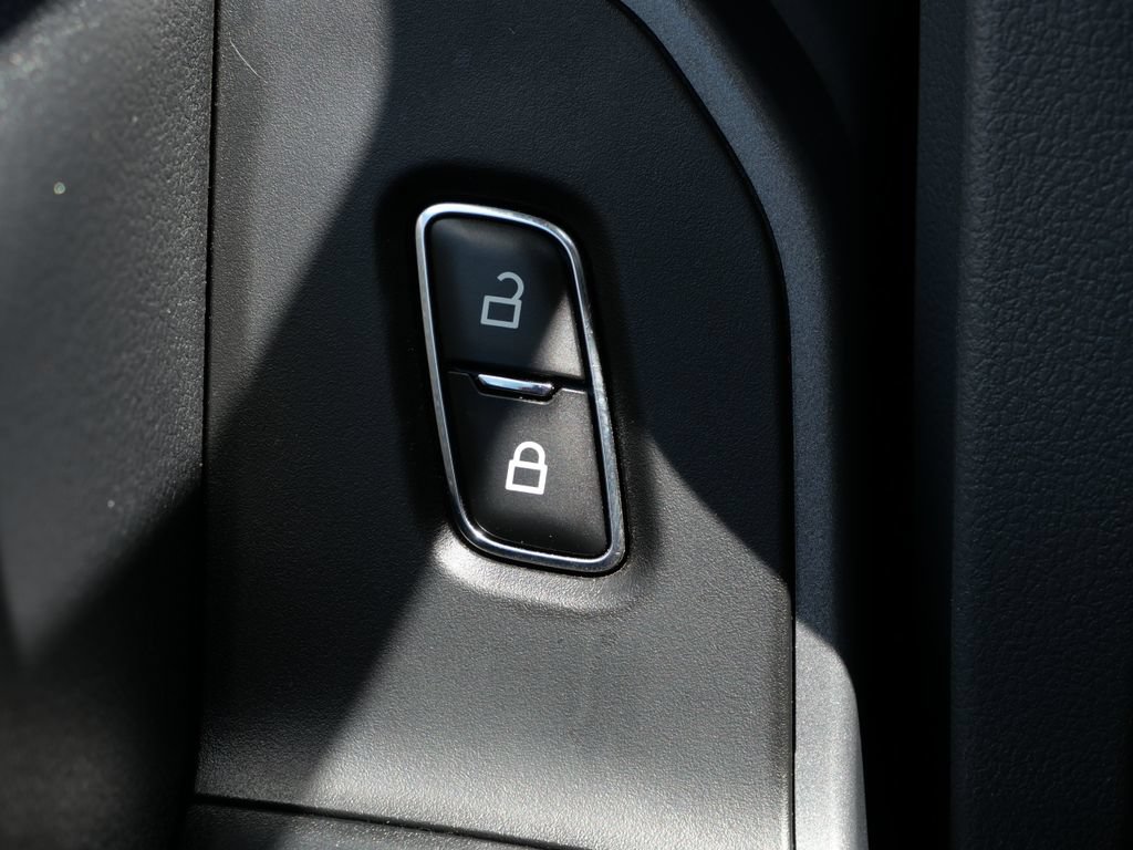 Certified 2024 Ford F350 XLT AWD/4WD image 28