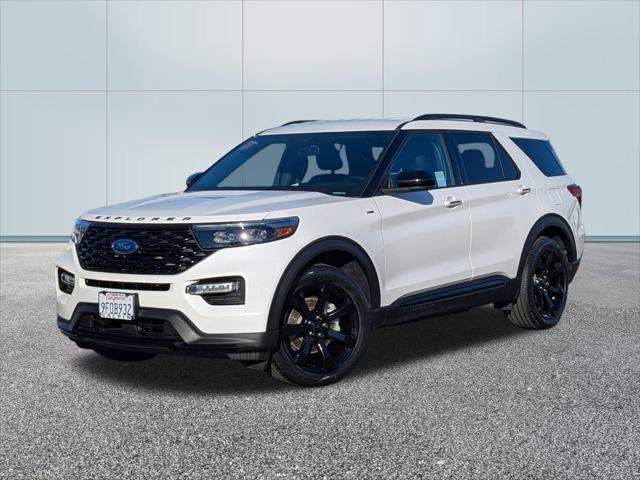 Certified 2023 Ford Explorer ST-Line w/ Class IV Trailer Tow Package