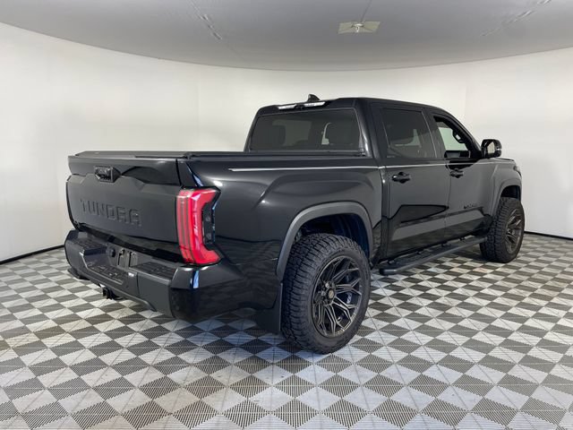Used 2025 Toyota Tundra Limited AWD/4WD image 15