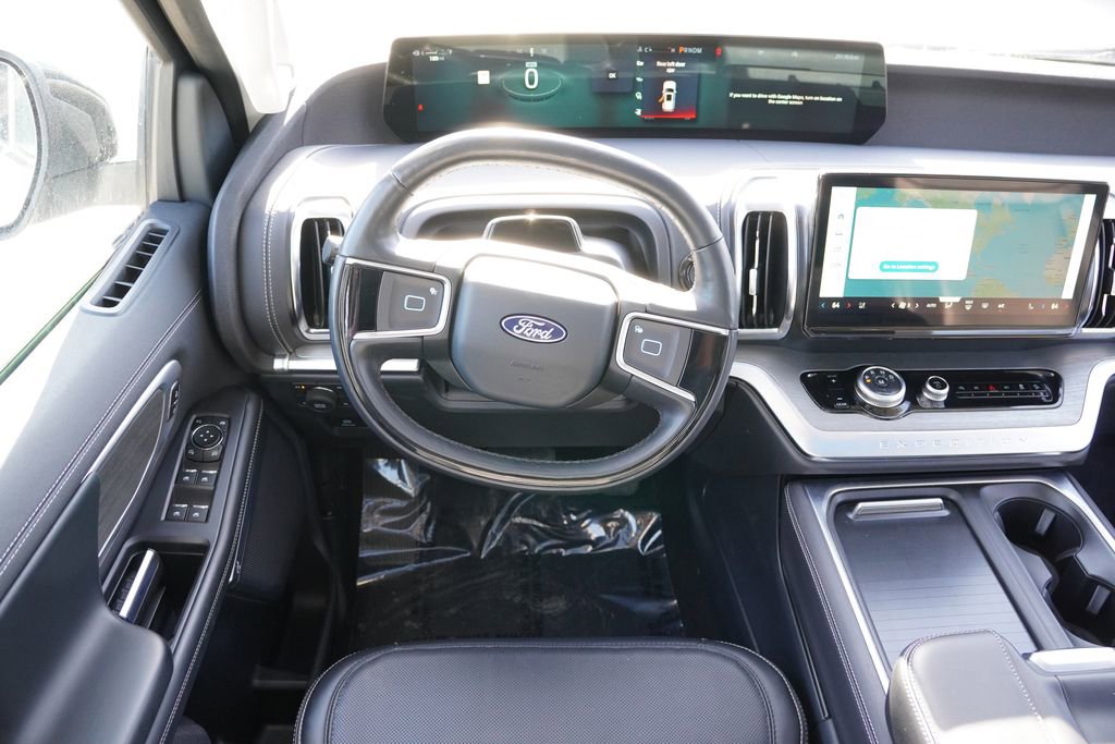 Certified 2025 Ford Expedition Platinum AWD/4WD image 23