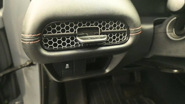 Used 2024 Honda HR-V Sport image 13