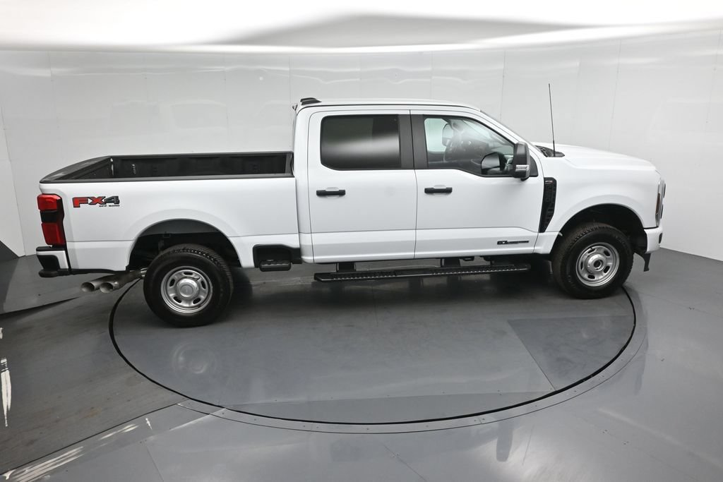 Certified 2025 Ford F250 XL w/ STX Appearance Package AWD/4WD image 35
