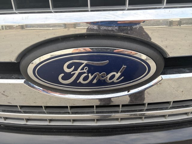 Certified 2019 Ford F150 XLT w/ Equipment Group 302A Luxury AWD/4WD image 33