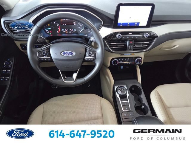 Certified 2022 Ford Escape SEL AWD/4WD image 17