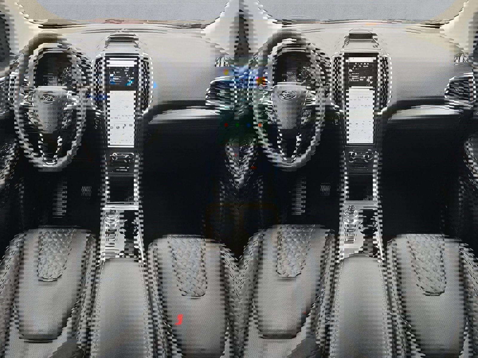 Certified 2024 Ford Edge Titanium w/ Equipment Group 301A image 9