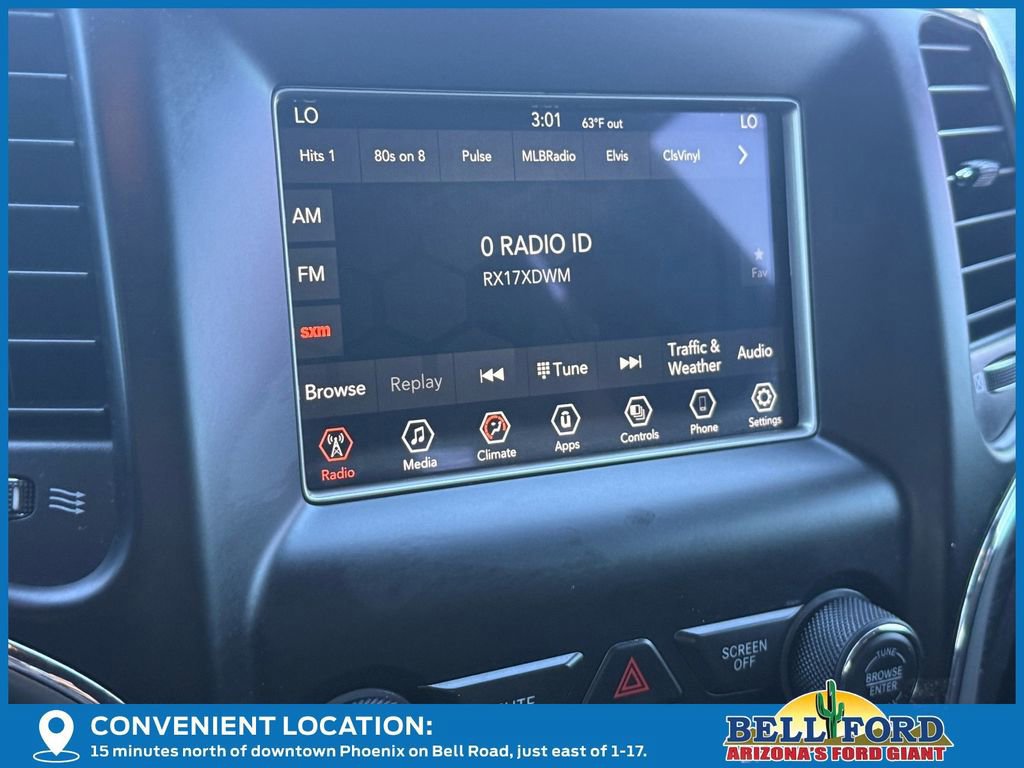 Used 2021 Jeep Grand Cherokee Laredo image 25