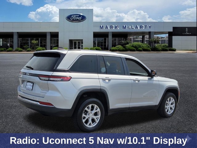 Used 2023 Jeep Grand Cherokee Limited RWD image 5