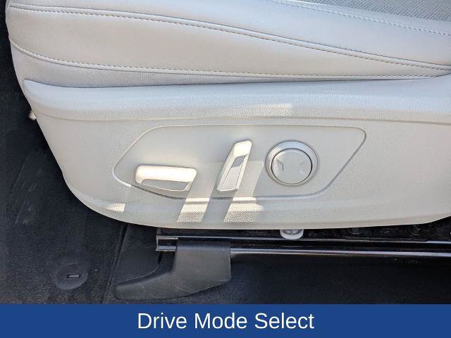 Used 2022 Kia Sorento S w/ Panoramic Sunroof Package FWD image 15