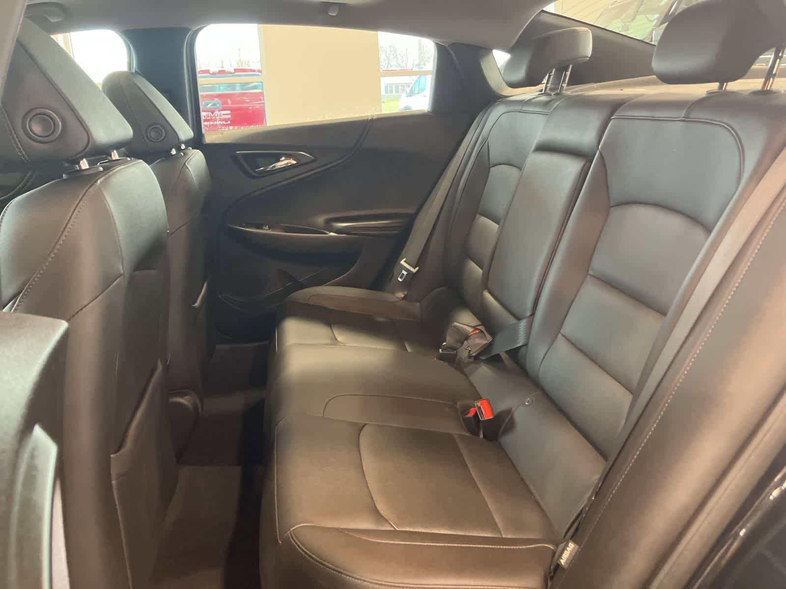 Used 2019 Chevrolet Malibu Premier FWD image 27