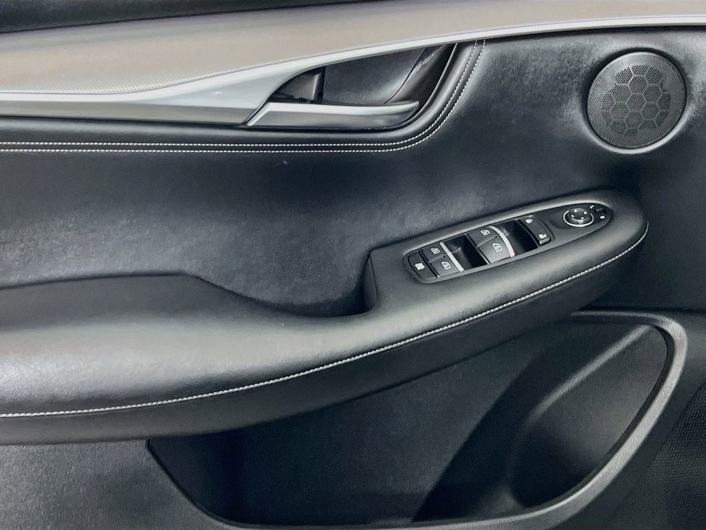 Used 2022 INFINITI QX55 Luxe w/ Cargo Package AWD/4WD image 23
