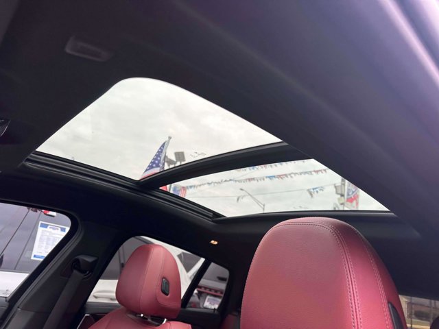 Used 2023 BMW X4 M40i w/ Premium Package image 21