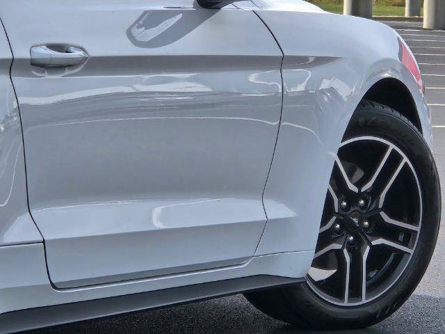 Certified 2020 Ford Mustang Premium RWD image 12