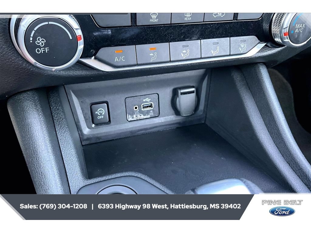 Used 2024 Nissan Sentra S FWD image 23