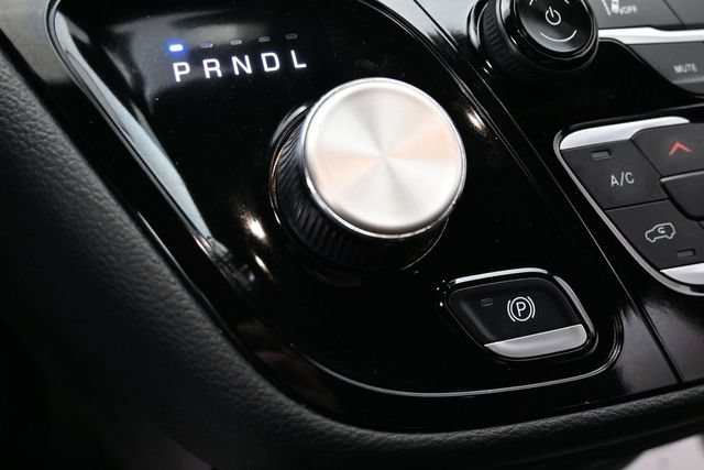 Used 2025 Chrysler Pacifica Select FWD image 21