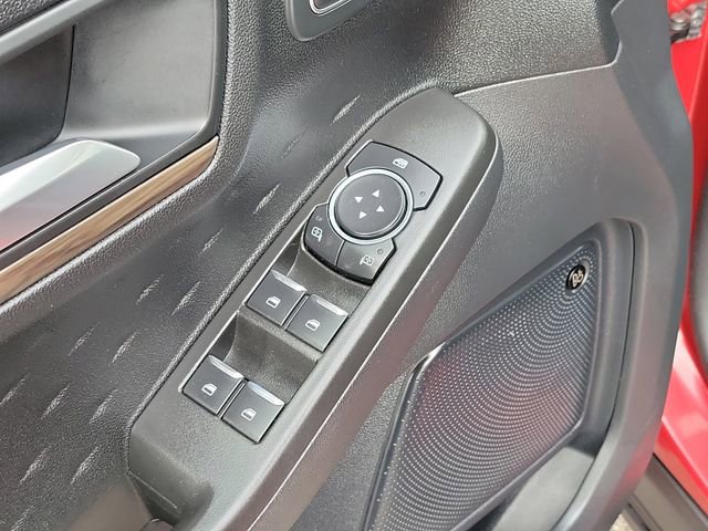 Certified 2020 Ford Escape Titanium FWD image 23