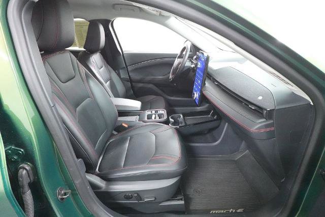 Certified 2025 Ford Mustang Mach-E Premium w/ Sport Appearance Package AWD/4WD image 33