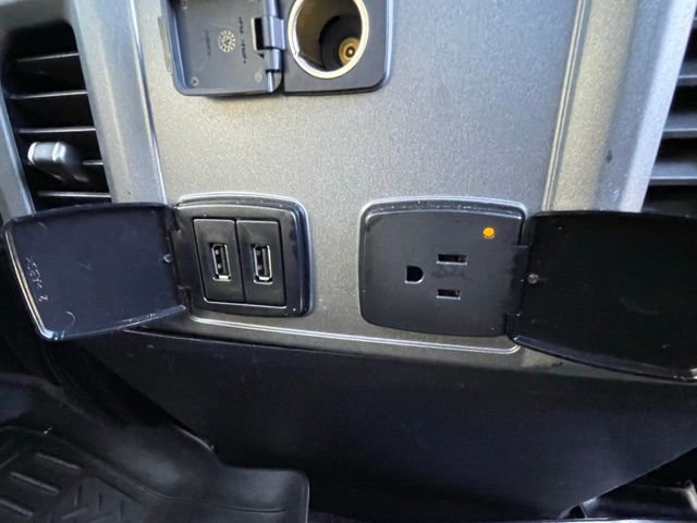 Certified 2019 Ford F150 Raptor w/ Equipment Group 802A Luxury image 38