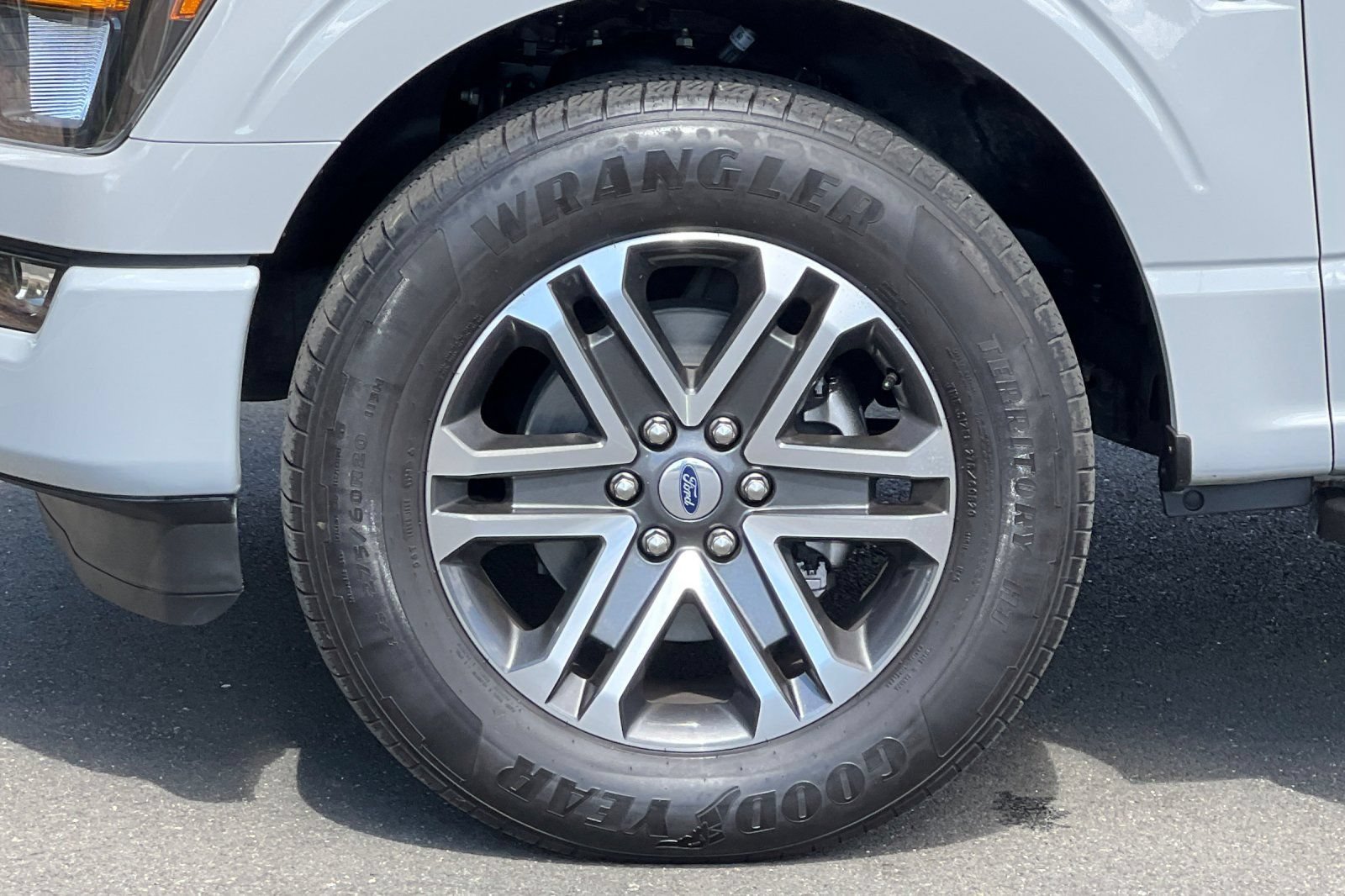 Certified 2023 Ford F150 XL w/ STX Appearance Package RWD image 24
