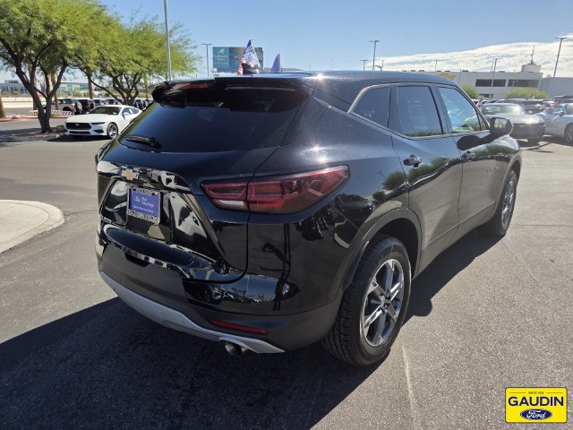 Used 2025 Chevrolet Blazer LT FWD image 7