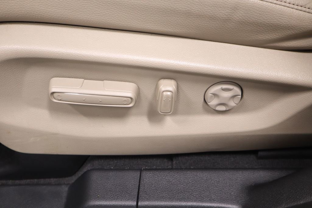 Used 2023 Honda Odyssey Touring image 25
