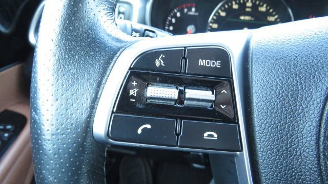 Used 2019 Kia Sorento SX image 24