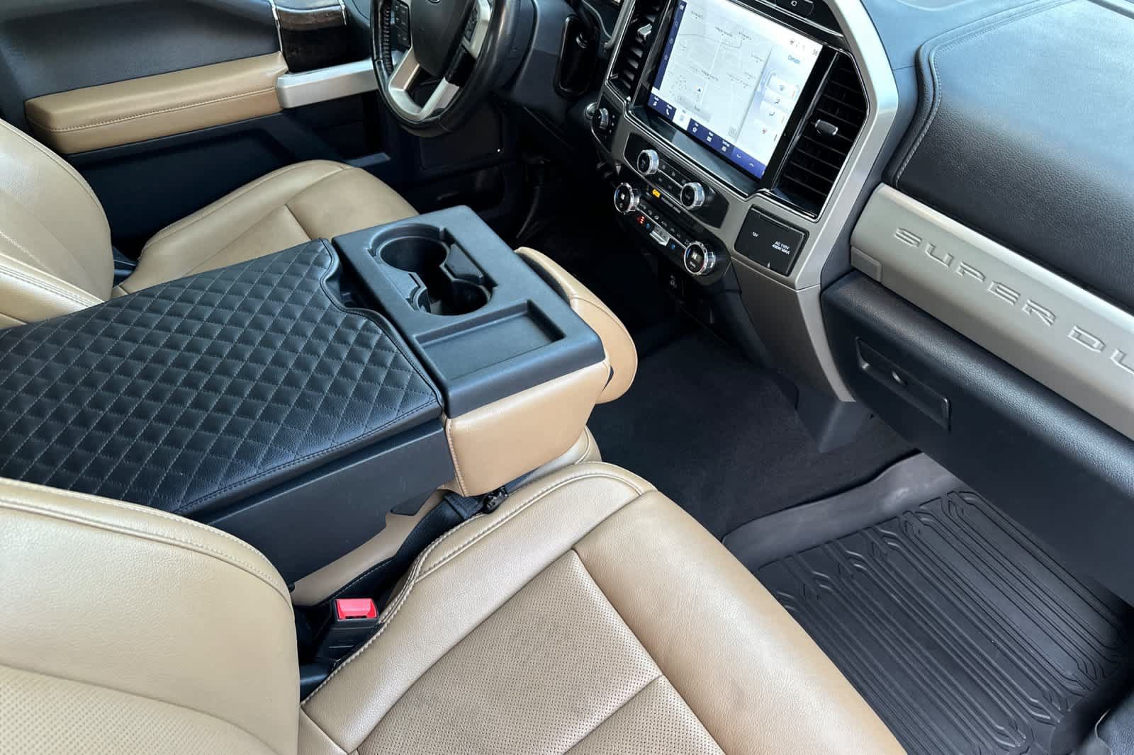 Certified 2022 Ford F250 Lariat w/ Lariat Ultimate Package AWD/4WD image 15