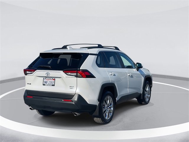 Used 2024 Toyota RAV4 XLE Premium image 3
